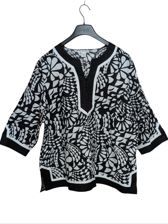 Shanghai Red Tops - Shanghai Red Woman 100% Linen Black and White Tunic Top Size 2X